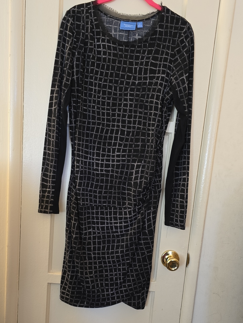 Simply Vera Vera Wang Black Grid-Print Long Sleeve Dress